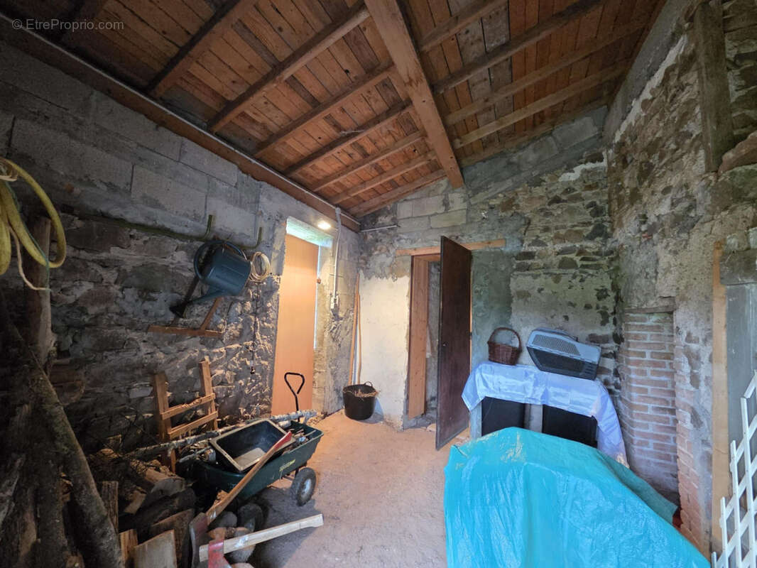 Maison à SAIL-LES-BAINS