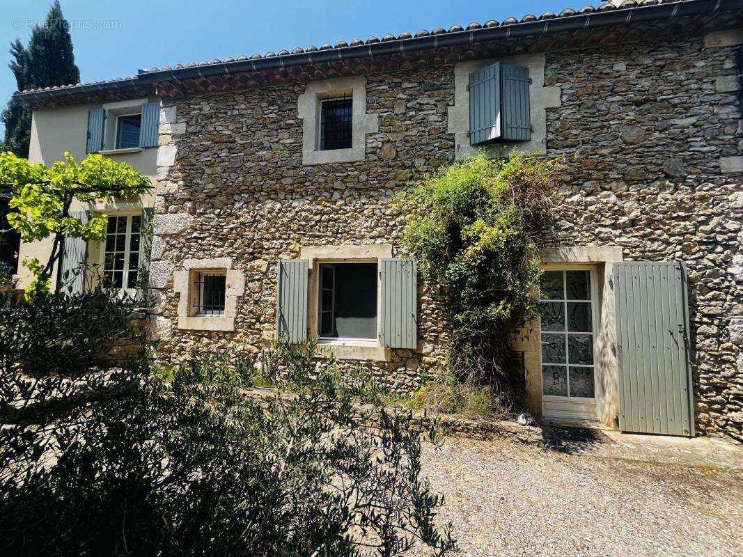 Maison à GOUDARGUES