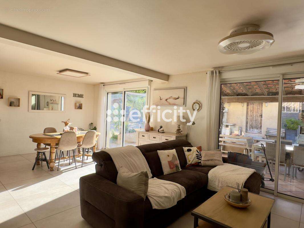 Maison à ENSUES-LA-REDONNE