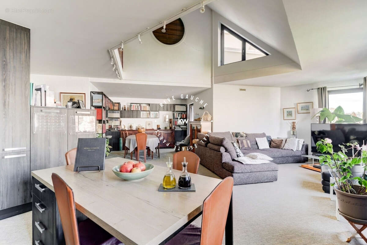 Appartement 162 m² à Suresnes  - photo 3