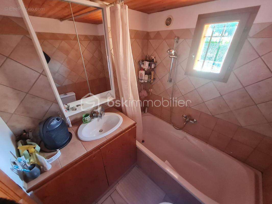 Entre cannes et antibes – maison 5 pièces de 114 m² – 80 m² d’annexes – piscine - photo 15