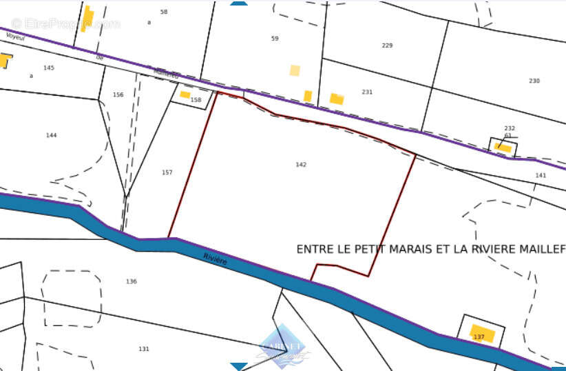 Terrain à MAREUIL-CAUBERT