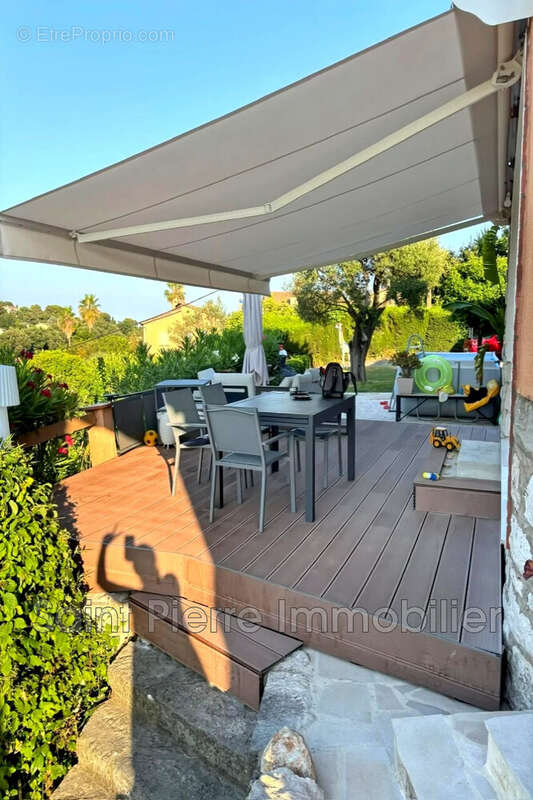 Maison à CAGNES-SUR-MER