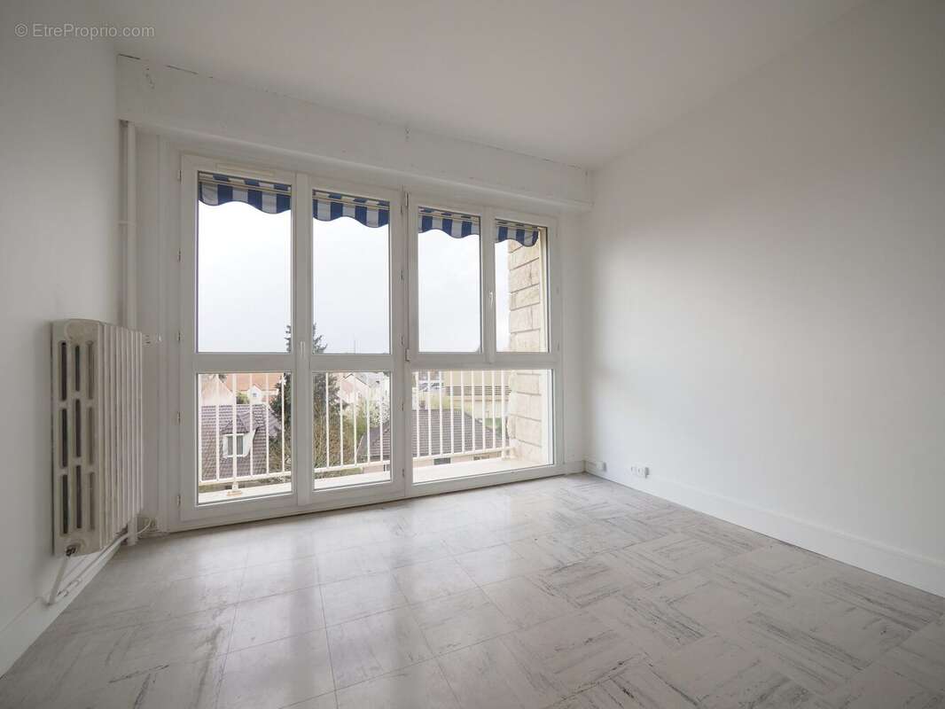 Appartement à BOIS-D'ARCY