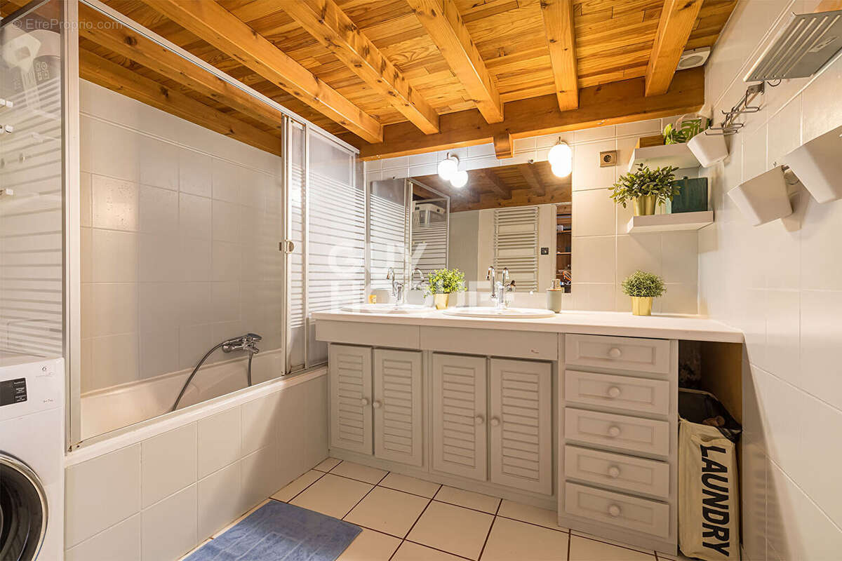 Appartement à LYON-4E