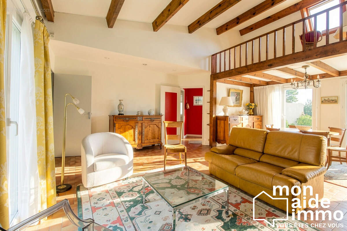 Maison 115 m² à La Rochelle  - photo 5