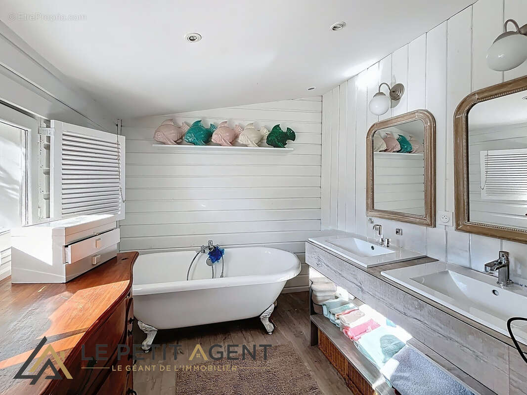 Maison à LE BOUSCAT