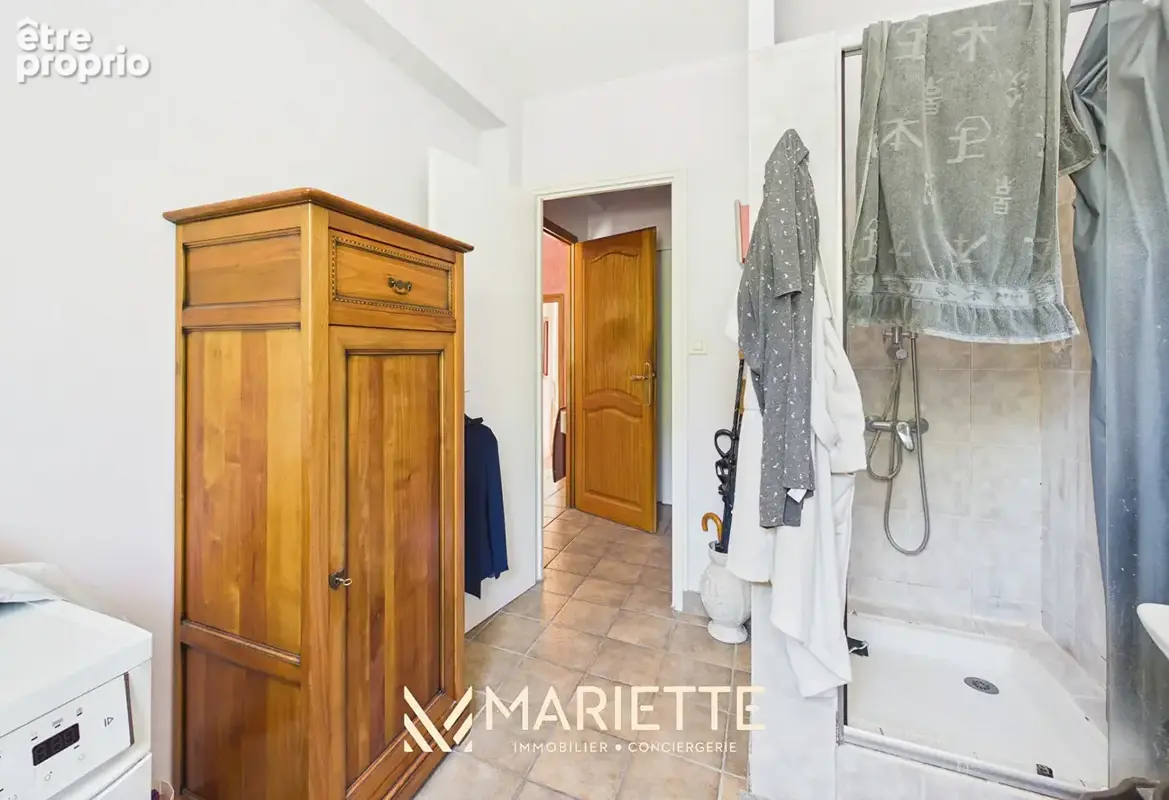 "KERBELL" Proche bourg - Maison aux beaux volumes en impasse - photo 9