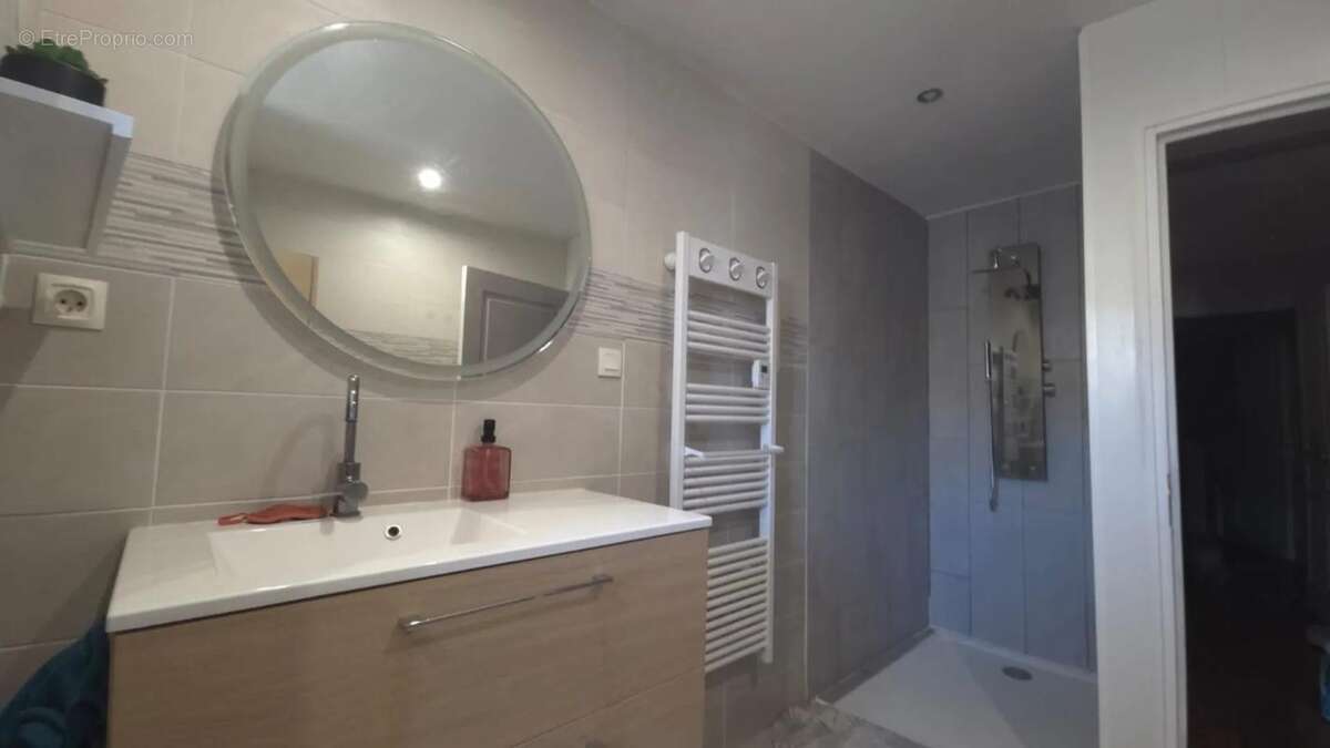 Appartement à SAINT-SYMPHORIEN-D'ANCELLES