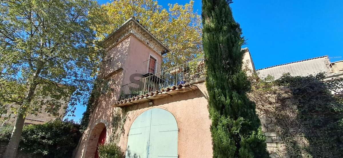 Maison à DURFORT-ET-SAINT-MARTIN-DE-SOSSENAC