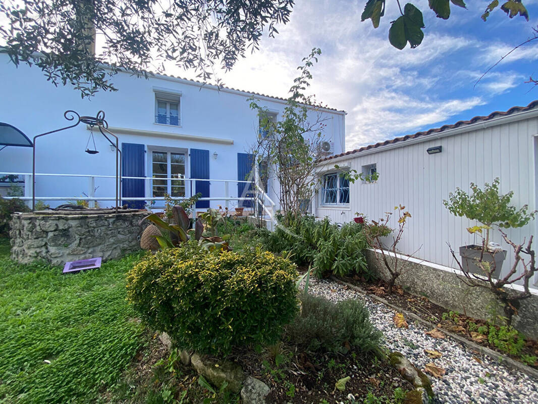 Maison à SAINT-NAZAIRE-SUR-CHARENTE