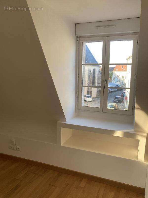 Appartement à FONTENAY-TRESIGNY