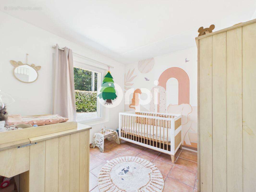 Villa individuelle - plain-pied + dependance - piscine / terrasses neuves - jardin clos - calme et sans vis-a-vis - proche villa - photo 11