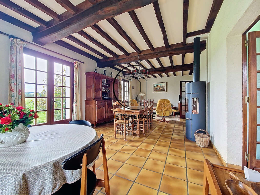 Maison à GUINARTHE-PARENTIES