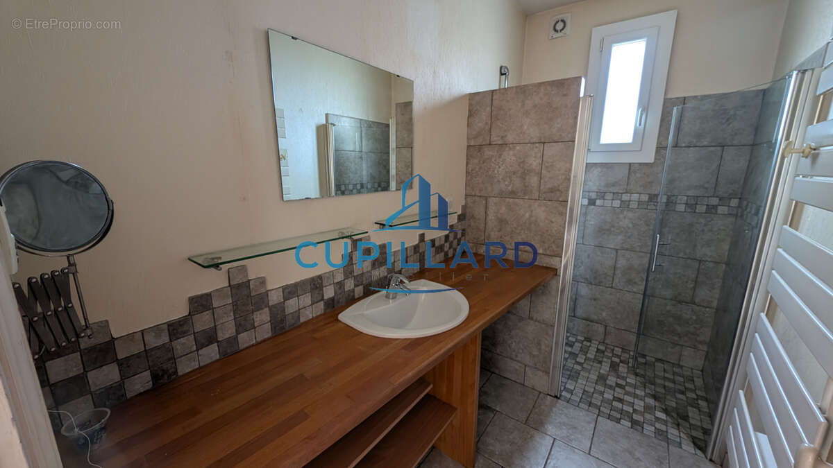 Appartement avec jardin, terrasse et garage, très jolie vue - photo 17