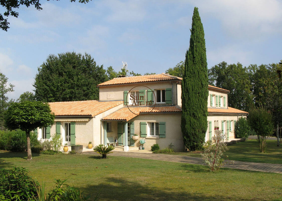 Maison à DIRAC