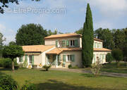 Maison à DIRAC