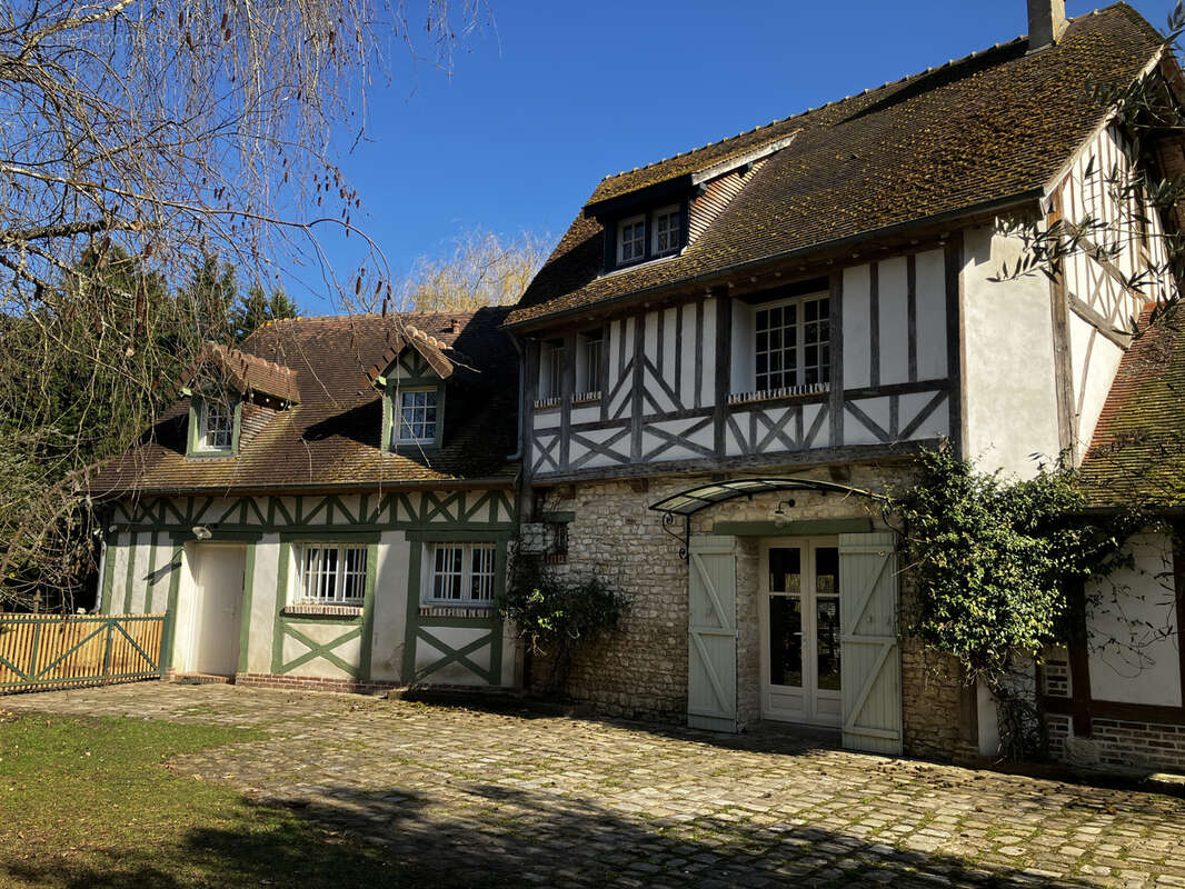 Maison à PACY-SUR-EURE