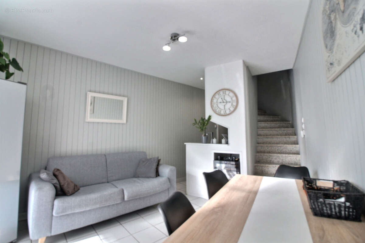 Maison à VALRAS-PLAGE