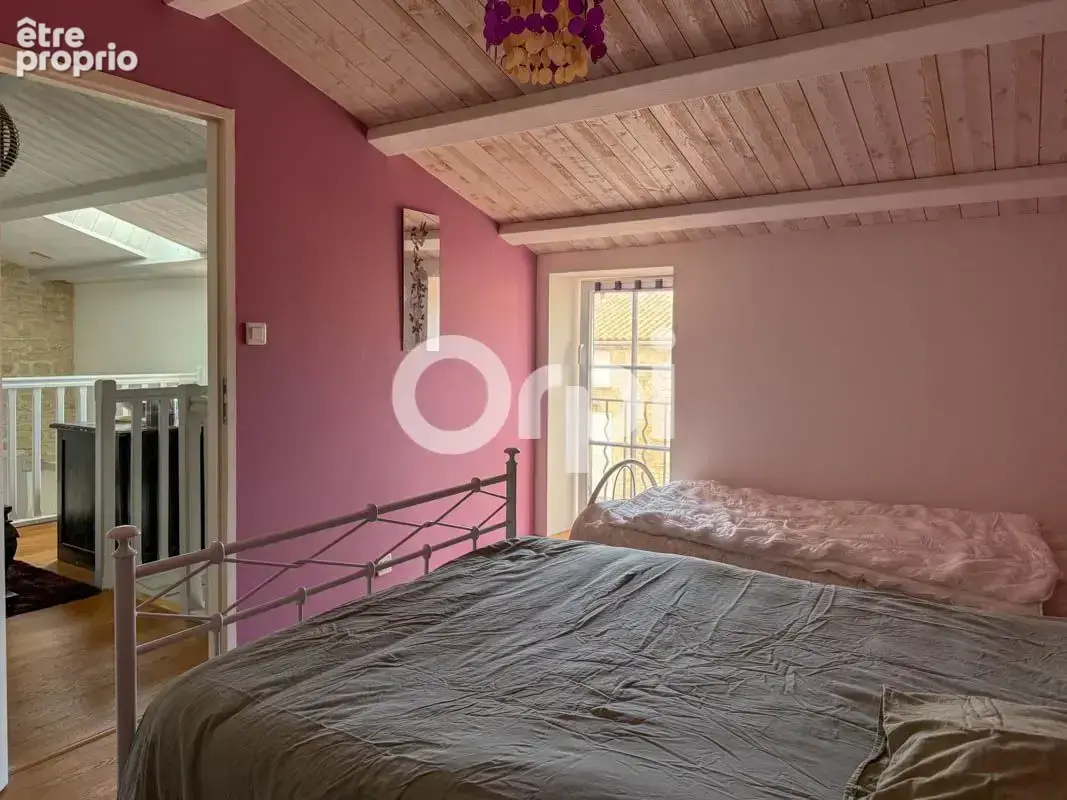Maison charentaise en excellent état avec 60 m² de garage - photo 14