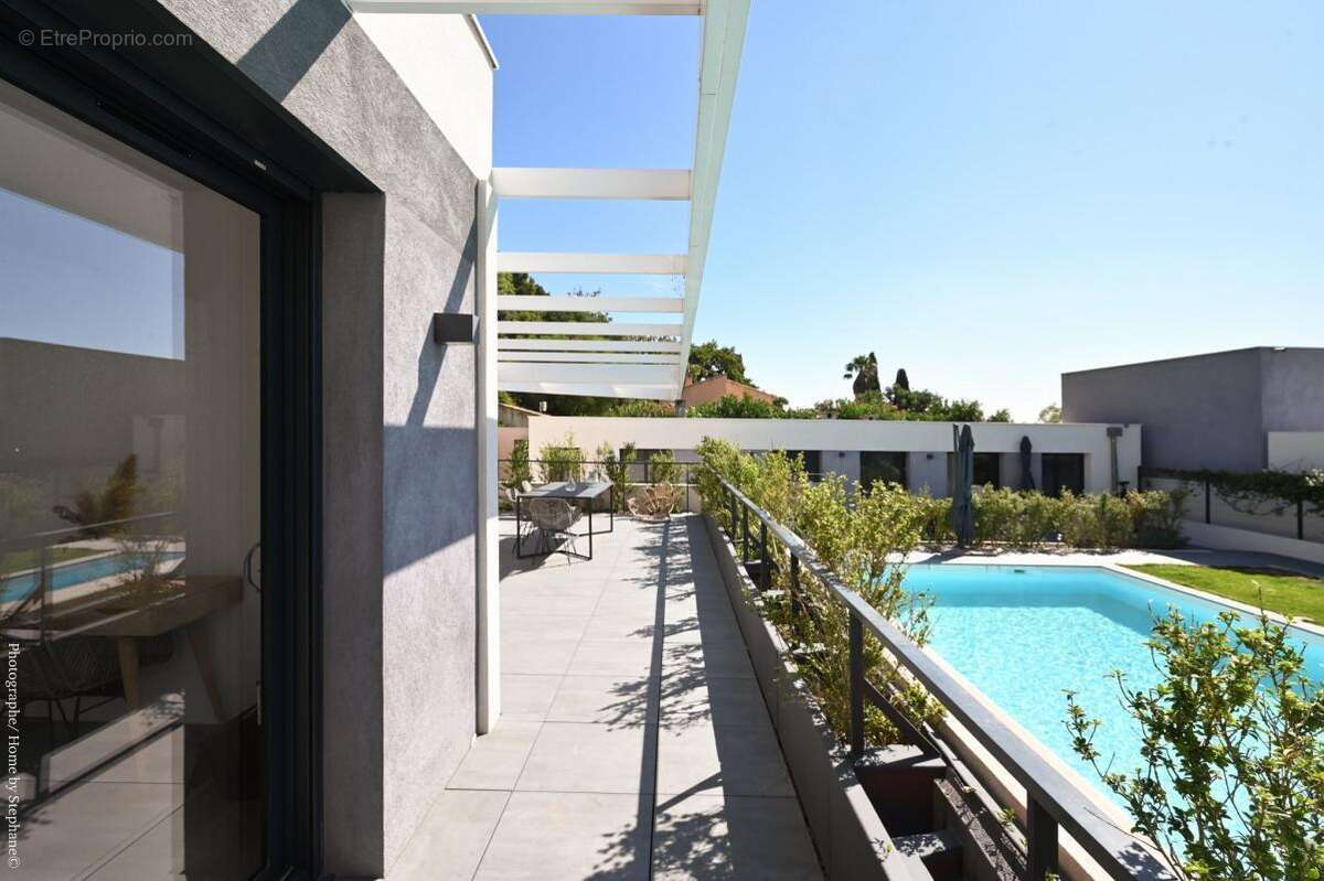 Appartement à LA FARLEDE