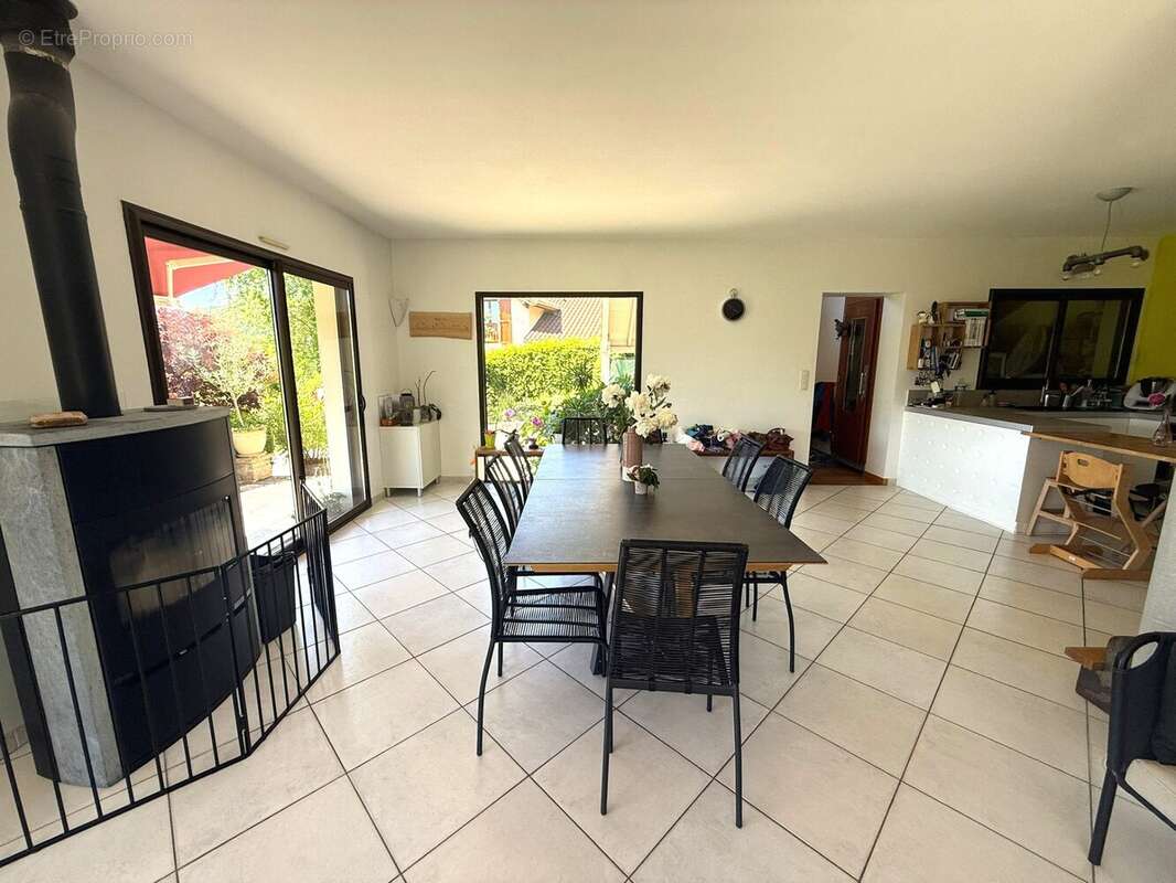 Maison à SAINT-MARTIN-D&#039;URIAGE