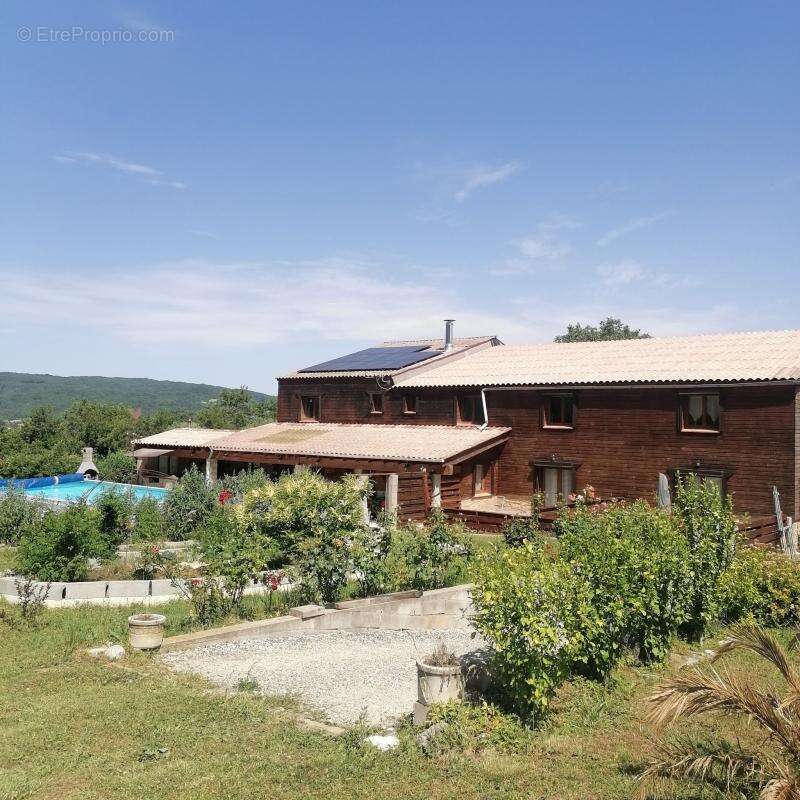 Propriété à vendre - photo 2