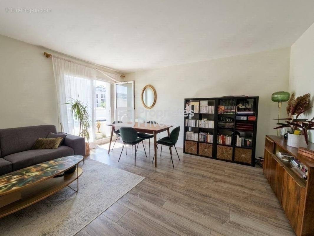 Appartement à RUEIL-MALMAISON