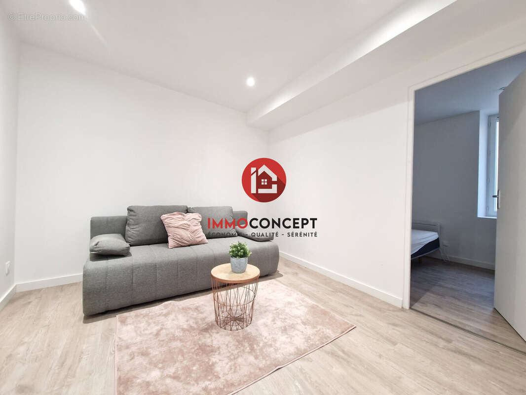 Maison à ROQUEMAURE