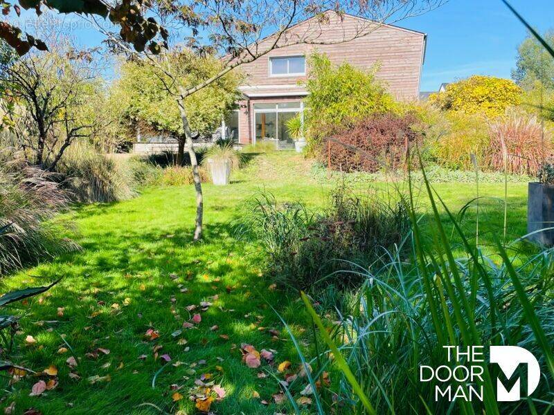 Maison à BONCHAMP-LES-LAVAL