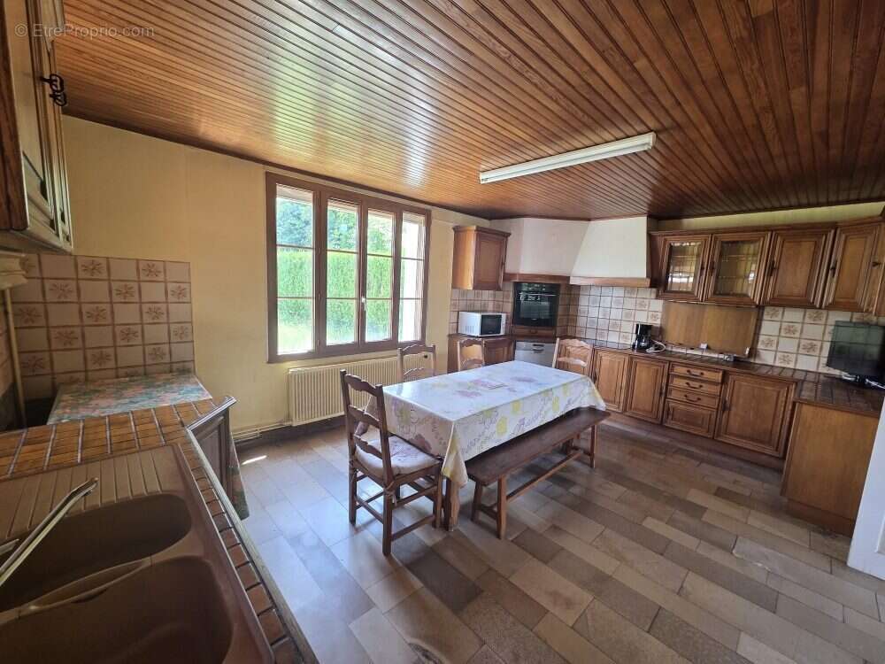 Maison à MORTREE