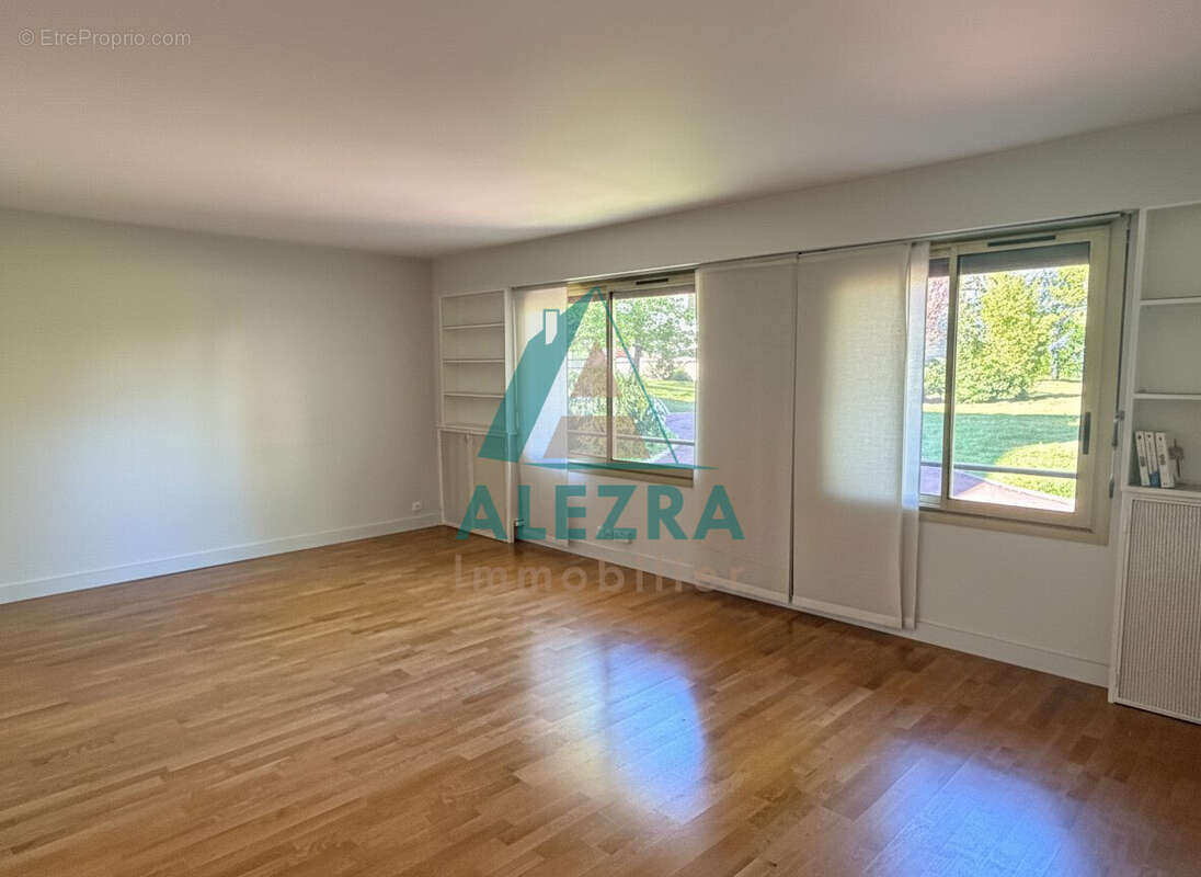 Appartement à MAISONS-LAFFITTE