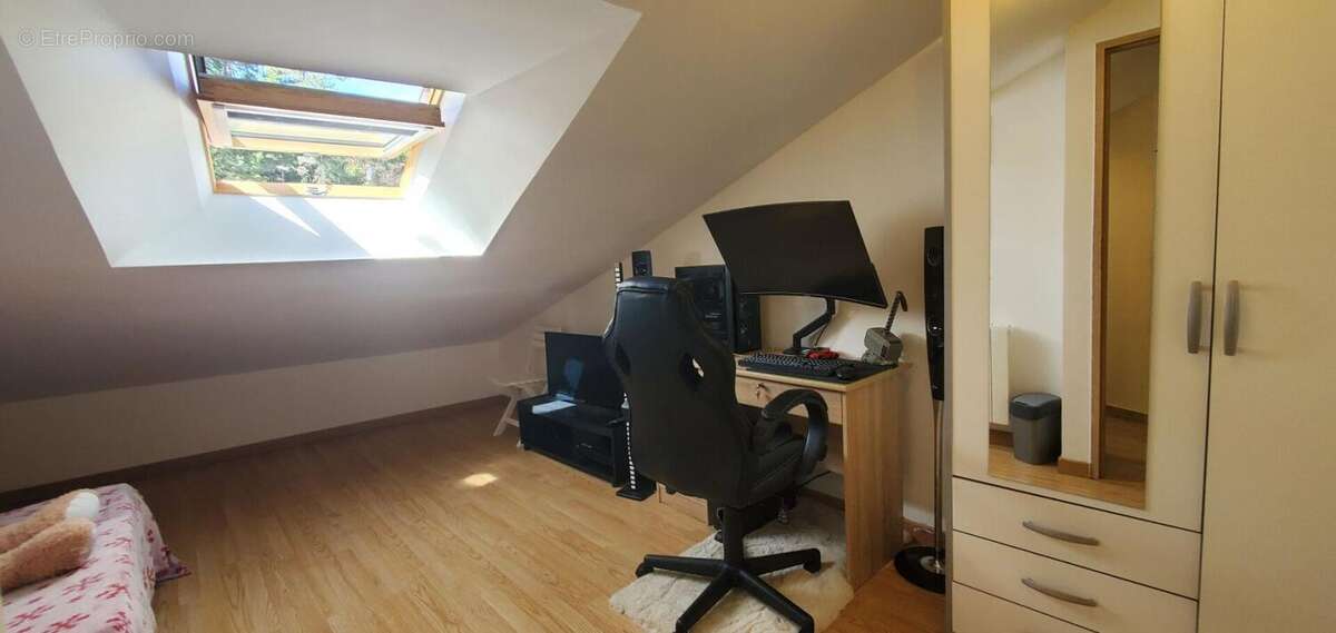 Appartement à BESSEGES