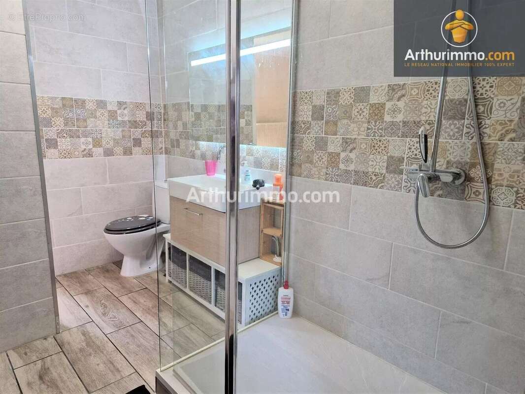 Maison à LONS-LE-SAUNIER