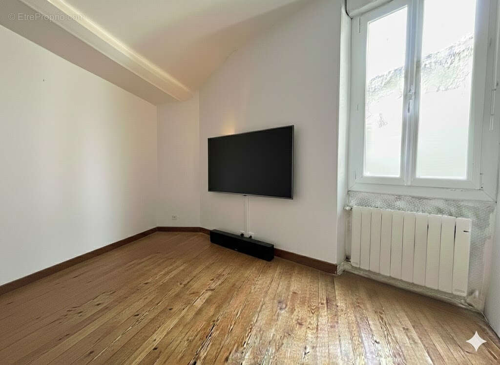 Maison à SAINT-LAURENT-MEDOC