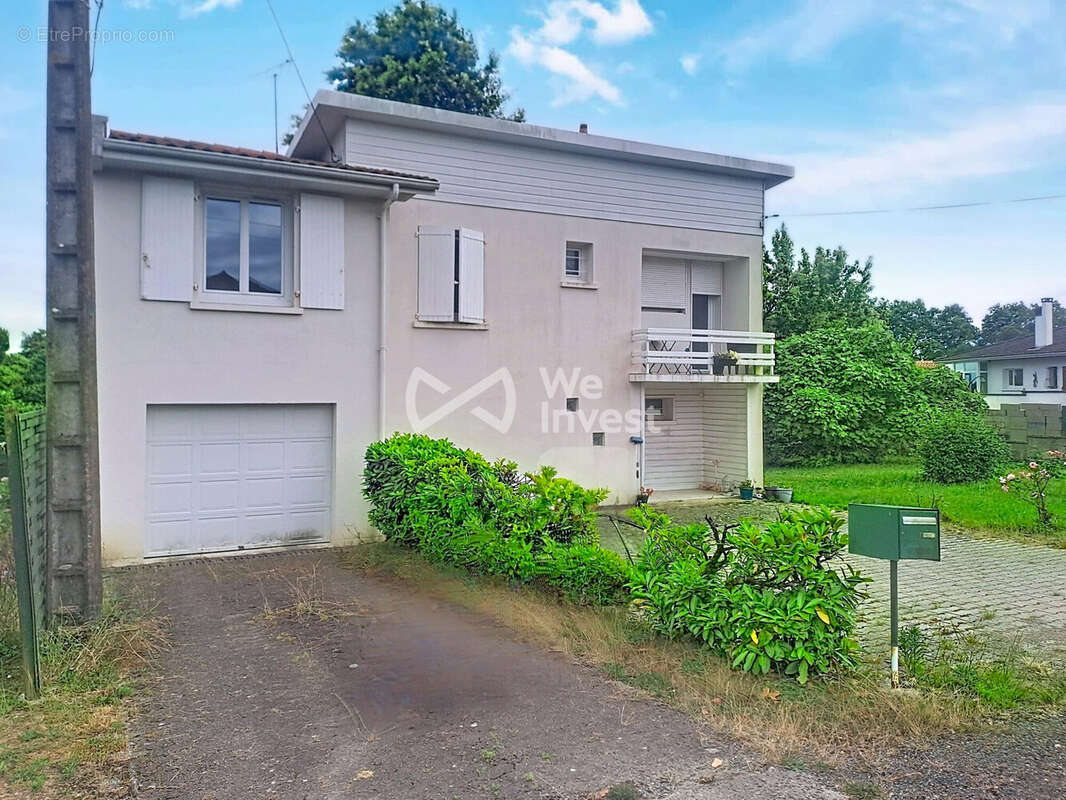 Maison à HAGETMAU