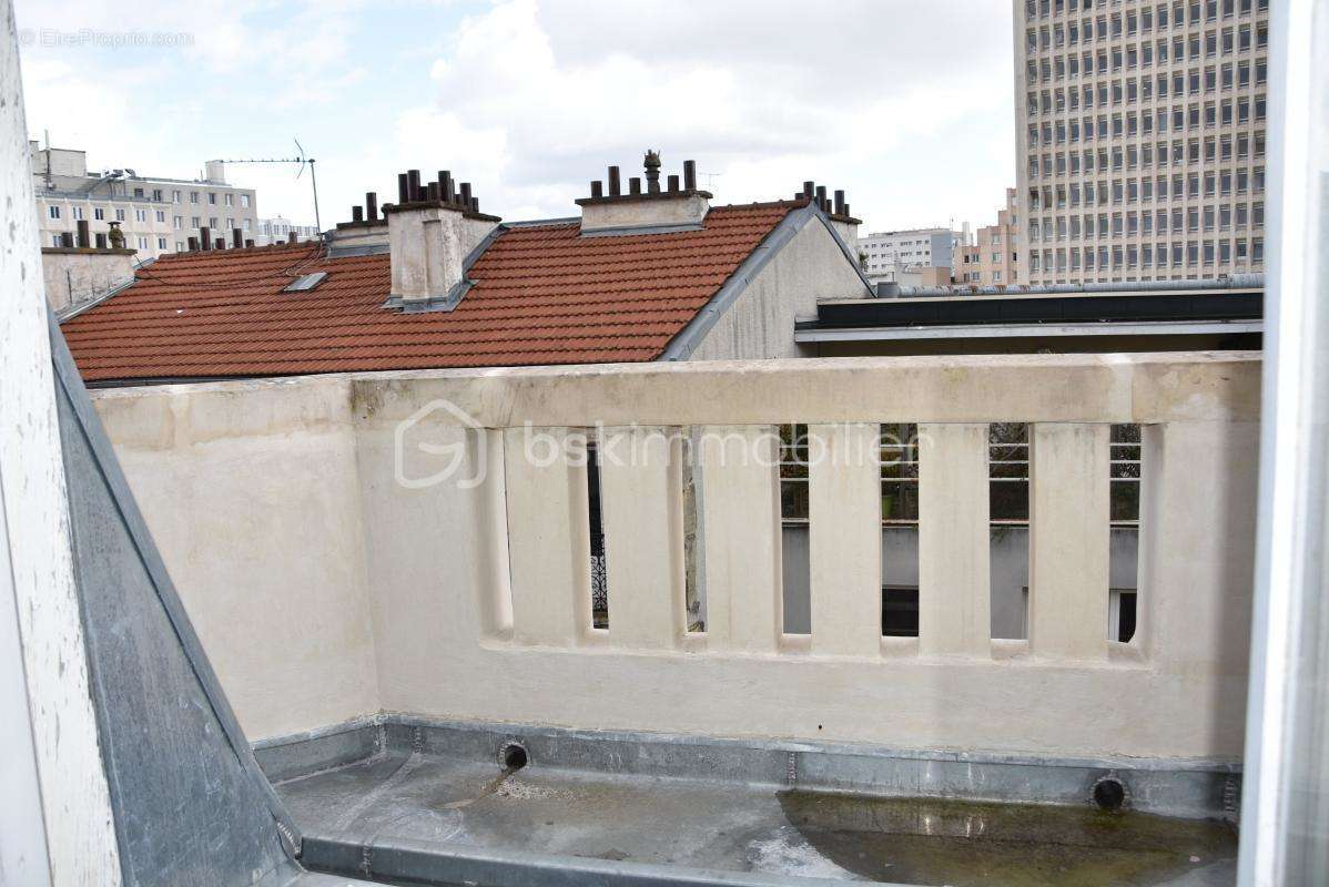 Appartement à PARIS-15E