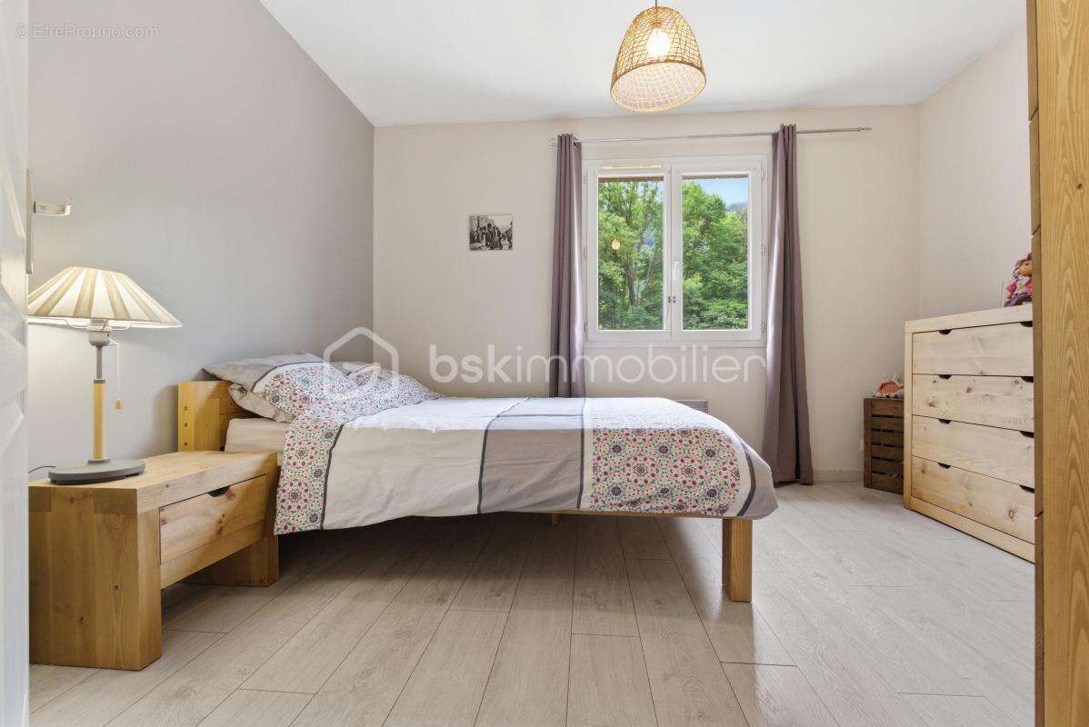 Le péage-de-vizille – maison 4 chambres avec piscine et jardin - photo 5