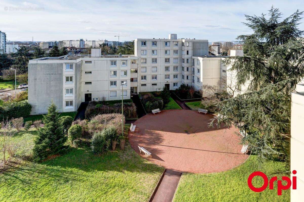 Appartement à VENISSIEUX