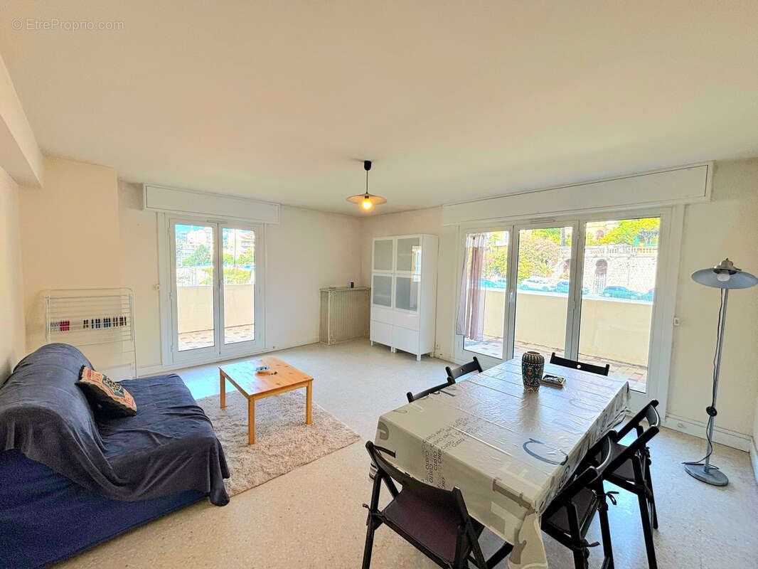 Appartement à MENTON