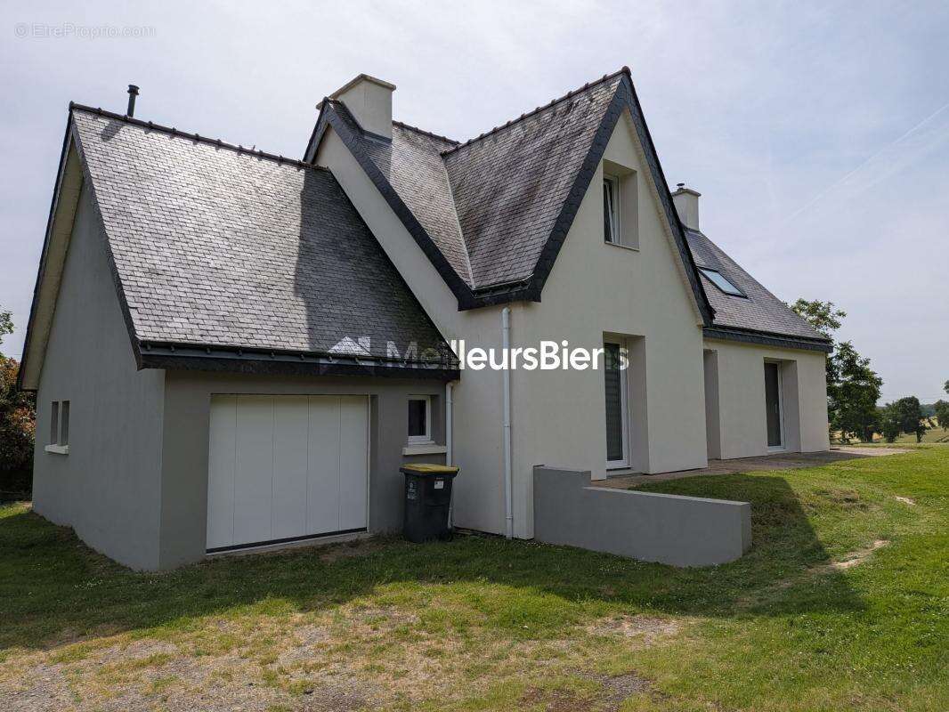 Maison à MERNEL