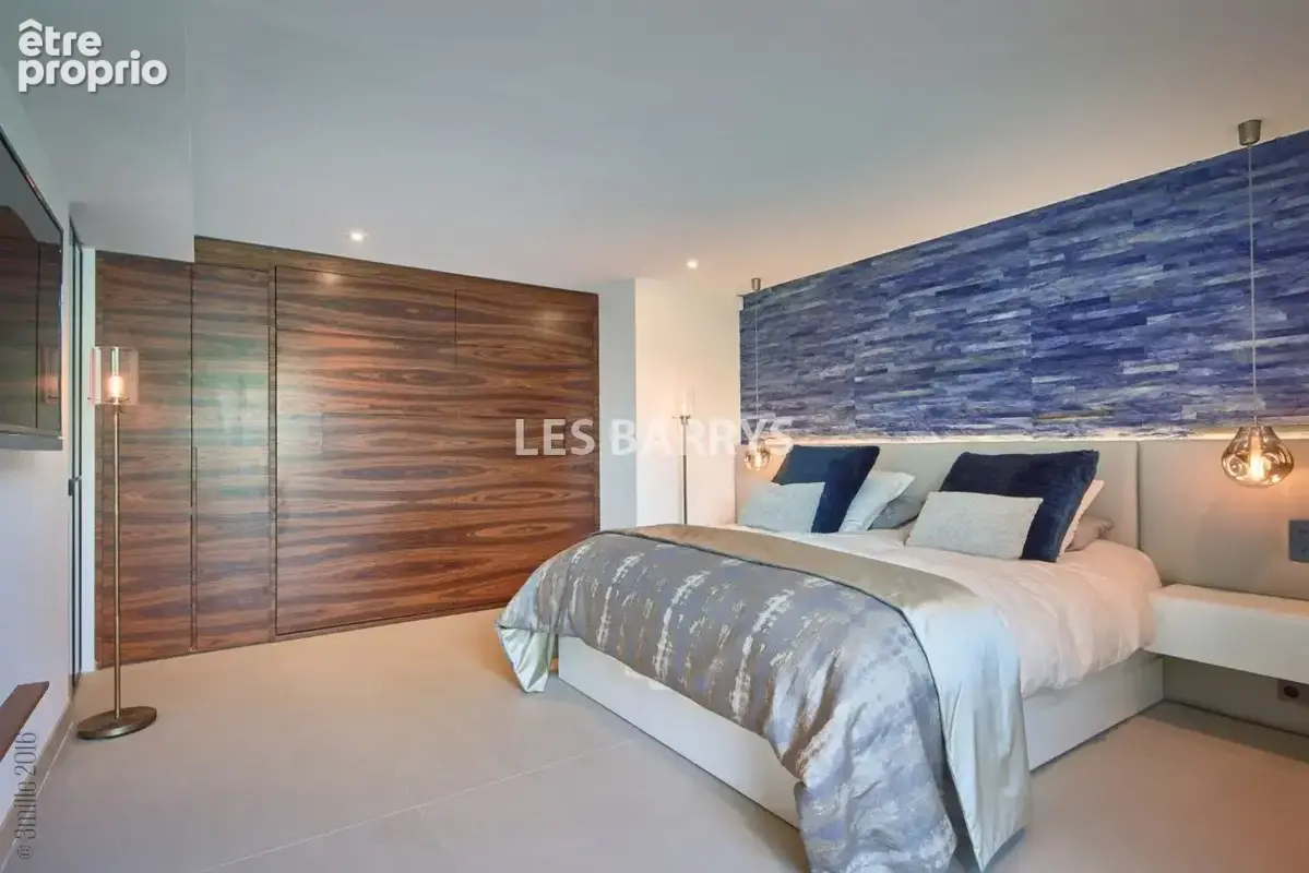 Rare villa de prestige à vendre à Gassin avec piscine et héliport - photo 13