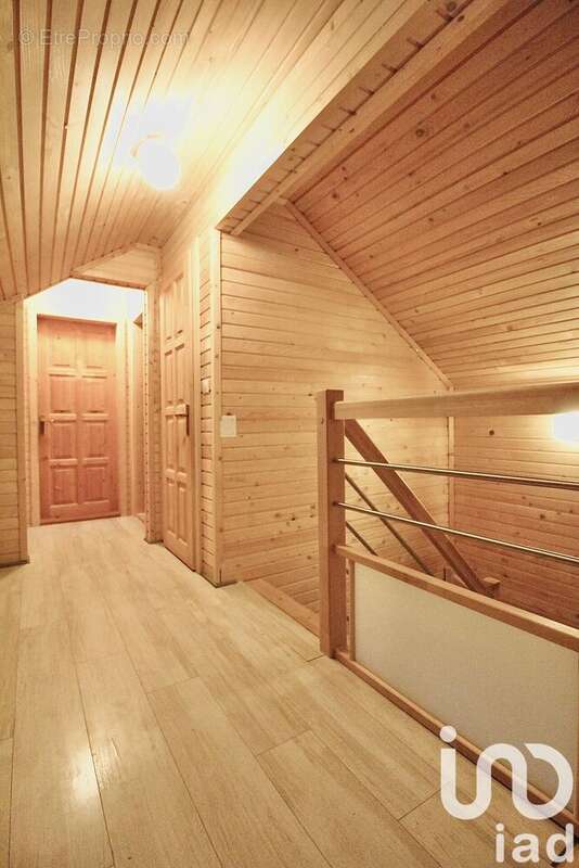 Photo 9 - Maison à VILLENEUVE-SUR-YONNE