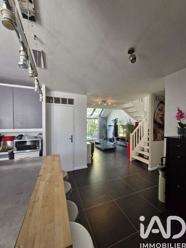 Photo 6 - Maison à CERGY