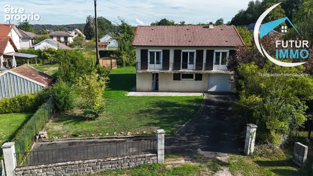 LOUGRES Maison Individuelle de 103m2 env. de type F5 - photo 2