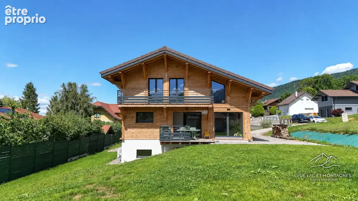 Chalet de 150 m² sur 1025 m² de terrain - Fessy 74890 - photo 3