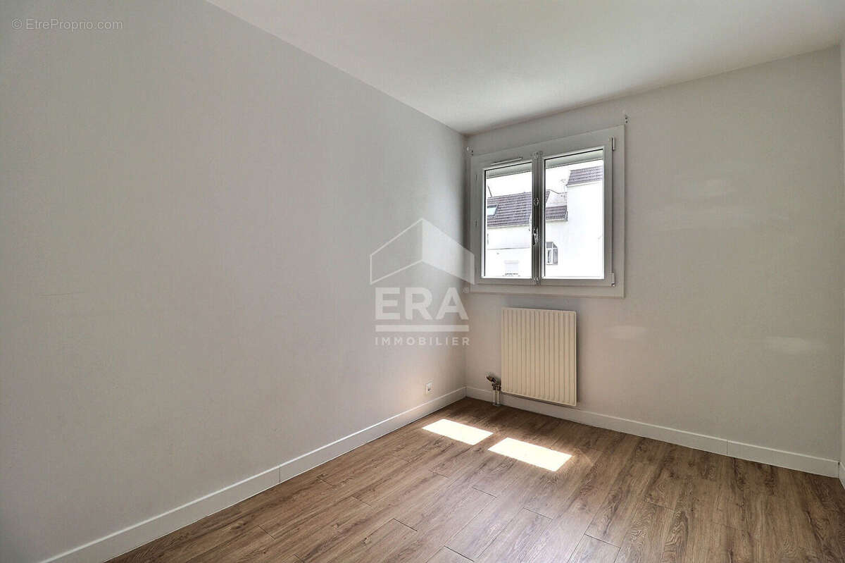 Appartement à EPINAY-SUR-SEINE