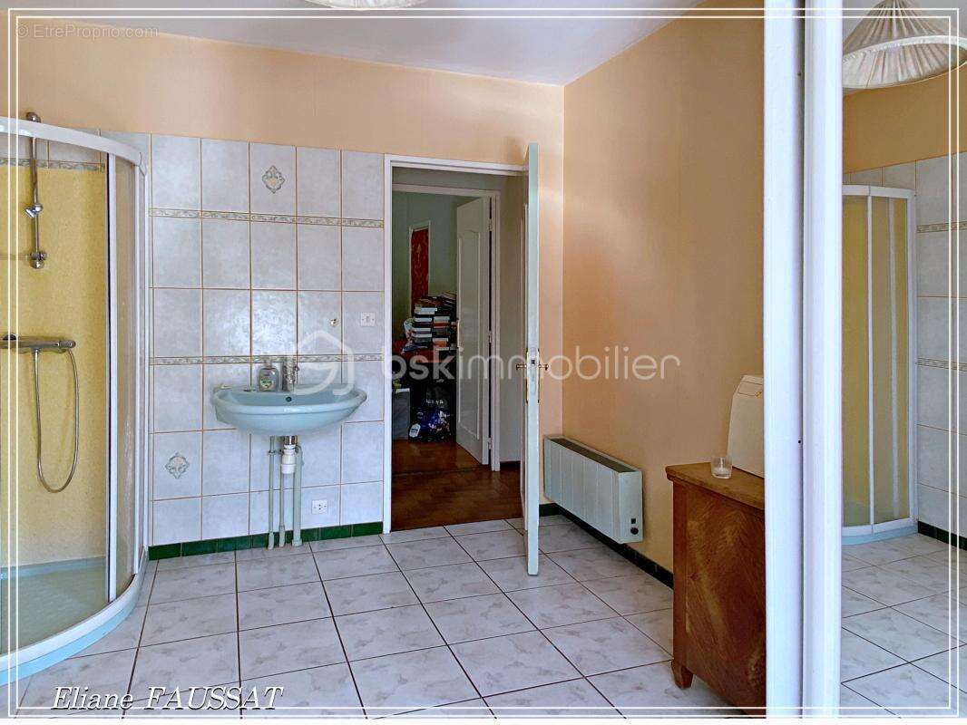 Maison de ville, 5/6 chambres 170m² avec piscine couverte, dépaysement exotique à Tarbes !!! - photo 16