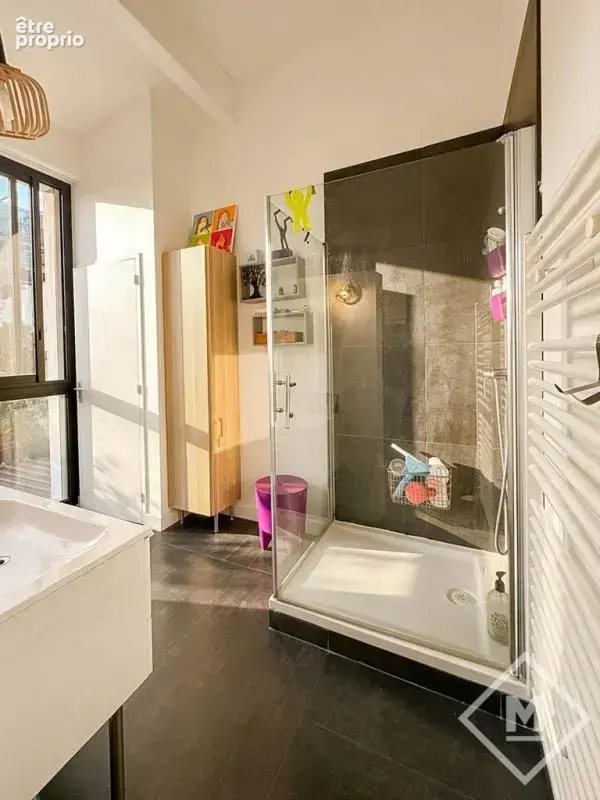 Appartement moderne 101m² Marseille 8ème garage terrasse et climatisation - photo 14