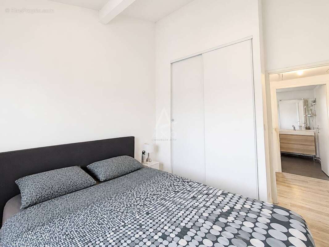 Maison 3 pièces  69 m²  Jardin, dépendance et stationnement - photo 14